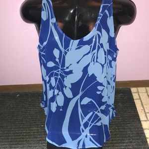 *nwt Floral print see through old navy tank top.